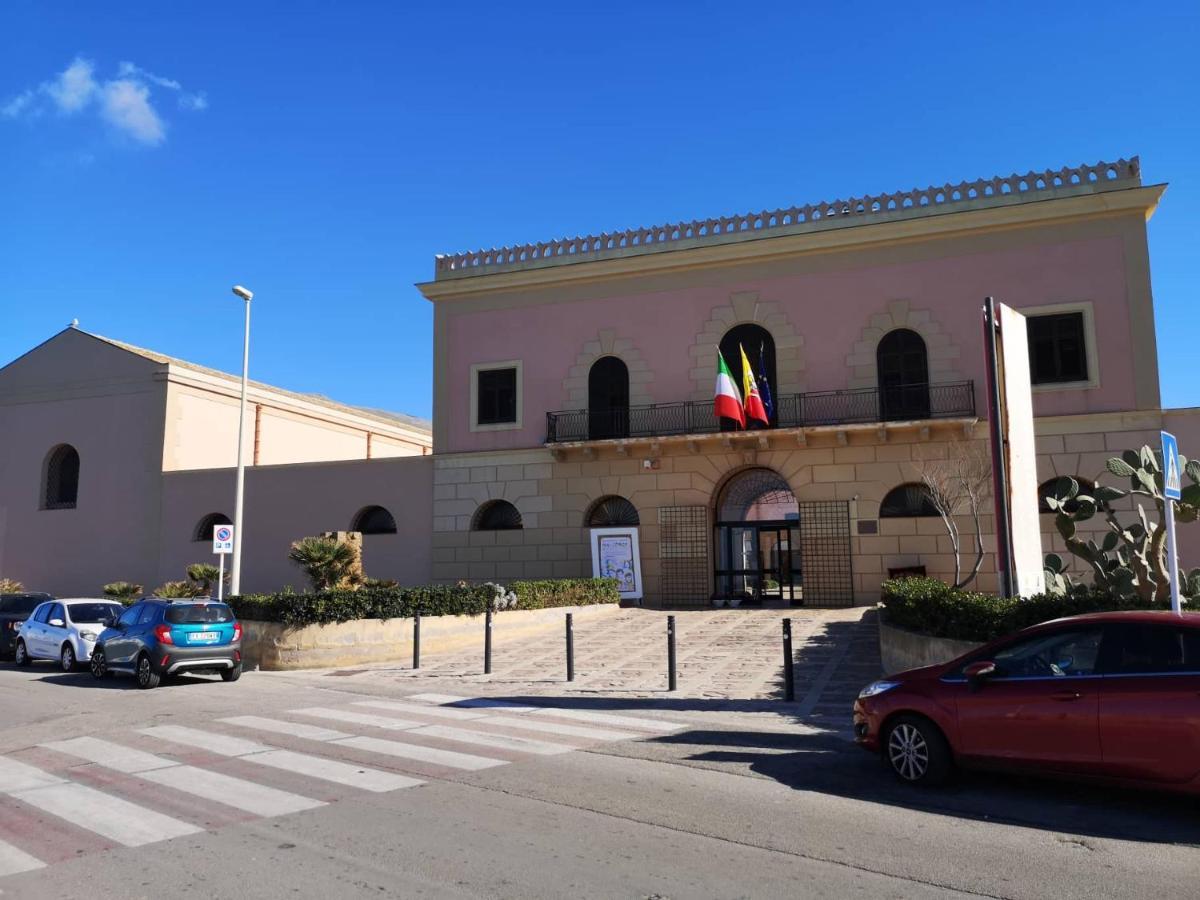 La Casa Nella Roccia Vila Terrasini Exterior foto